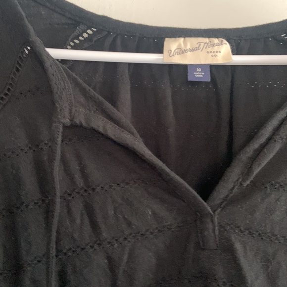 Black blouse - Picture 2 of 3